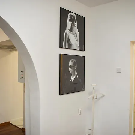 Downtown By Chr Luxury בוקרשט