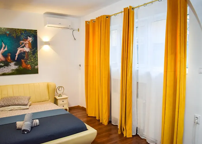 Downtown By Chr Luxury *